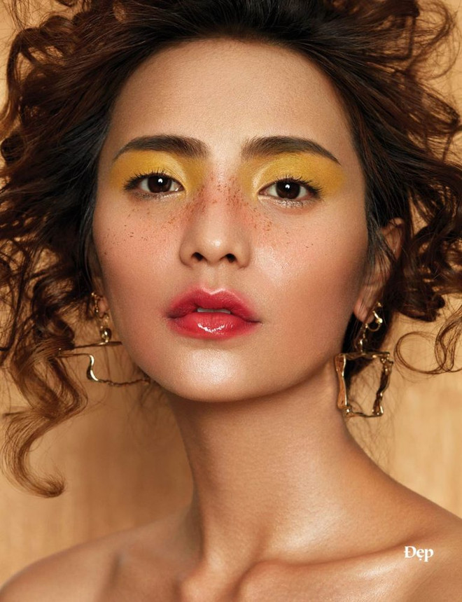 Điểm nhấn hoàn mỹ từ những kiểu makeup “đẹp không tưởng” ảnh 2