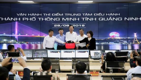 Quảng Ninh tạo đột phá, xây dựng nền hành chính minh bạch, hiện đại ảnh 2