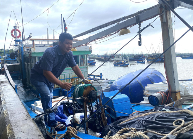 Ông chủ tàu cá ứng dụng hiệu quả công nghệ hiện đại khai thác cá ngừ ảnh 1