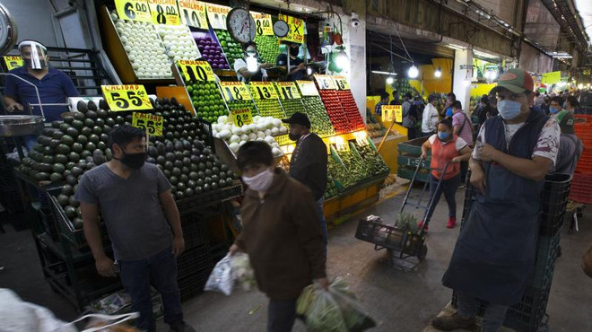 Chợ thực phẩm - những ổ dịch COVID-19 nguy hiểm ở Mỹ Latinh ảnh 1
