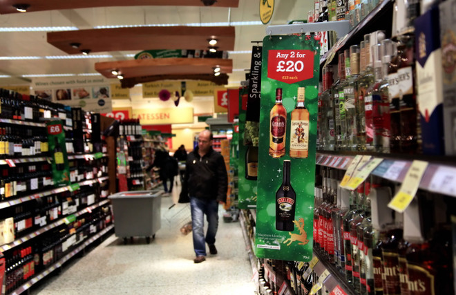 Phần lớn hàng tiêu thụ tại Anh nhờ chương trình khuyến mại ảnh 1