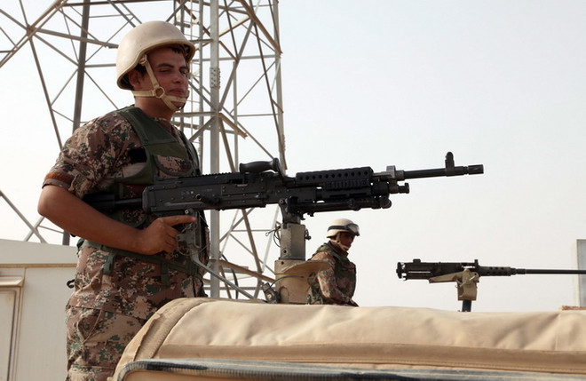 IS thừa nhận tiến hành vụ đánh bom liều chết vào binh sỹ Jordan ảnh 1