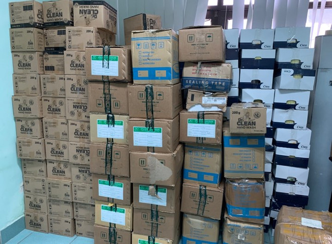 Dịch cúm Vũ Hán: Đã thu giữ gần 500.000 khẩu trang y tế trôi nổi ảnh 2