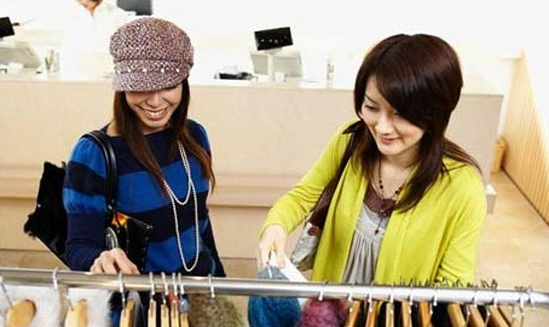 Kinh tế Nhật hồi phục vừa phải nhờ chi tiêu tiêu dùng ổn định ảnh 1