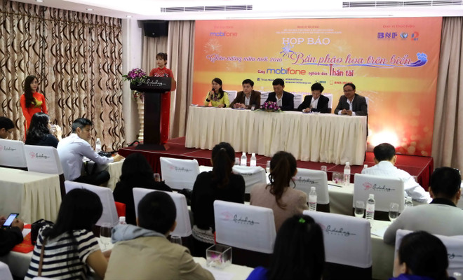 Đà Nẵng lần đầu tổ chức bắn pháo hoa trên bãi biển đón Năm mới ảnh 1