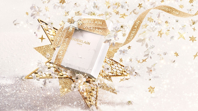 6 bộ sưu tập mỹ phẩm đẹp nức lòng mùa lễ hội cuối năm 2022 ảnh 10