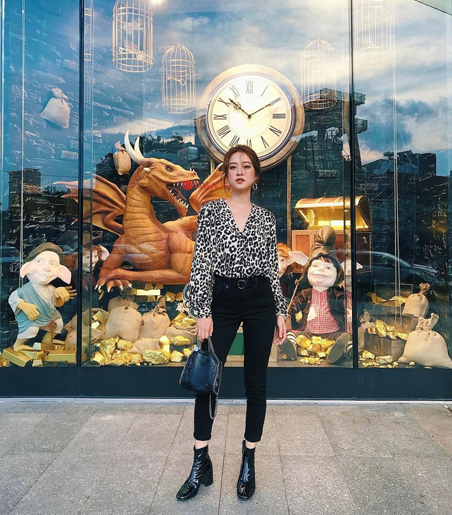 Thu vừa sang, suit “càn quét” trang phục xuống phố của quý cô Việt ảnh 10