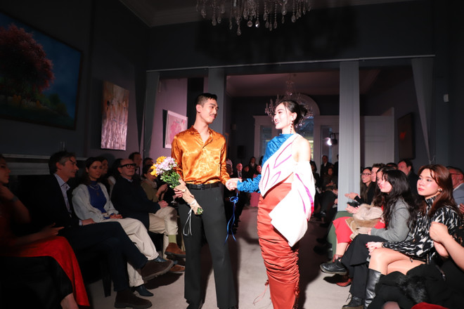 Bộ sưu tập thời trang của 2 nhà thiết kế Việt Nam ra mắt tại London ảnh 4