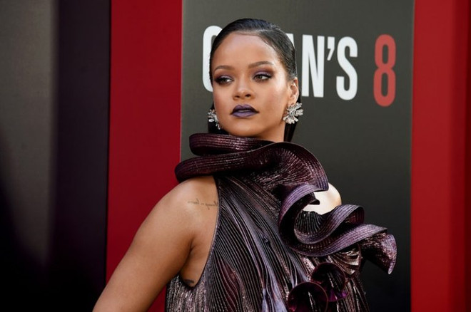 Rihanna sang chảnh tuyệt đối trên thảm đỏ ra mắt phim Ocean's 8 ảnh 3