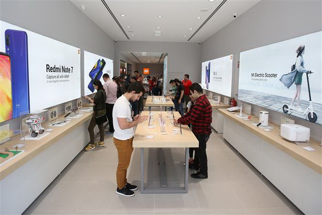 Mỹ đưa hãng sản xuất điện thoại Xiaomi ra khỏi "danh sách đen" ảnh 1