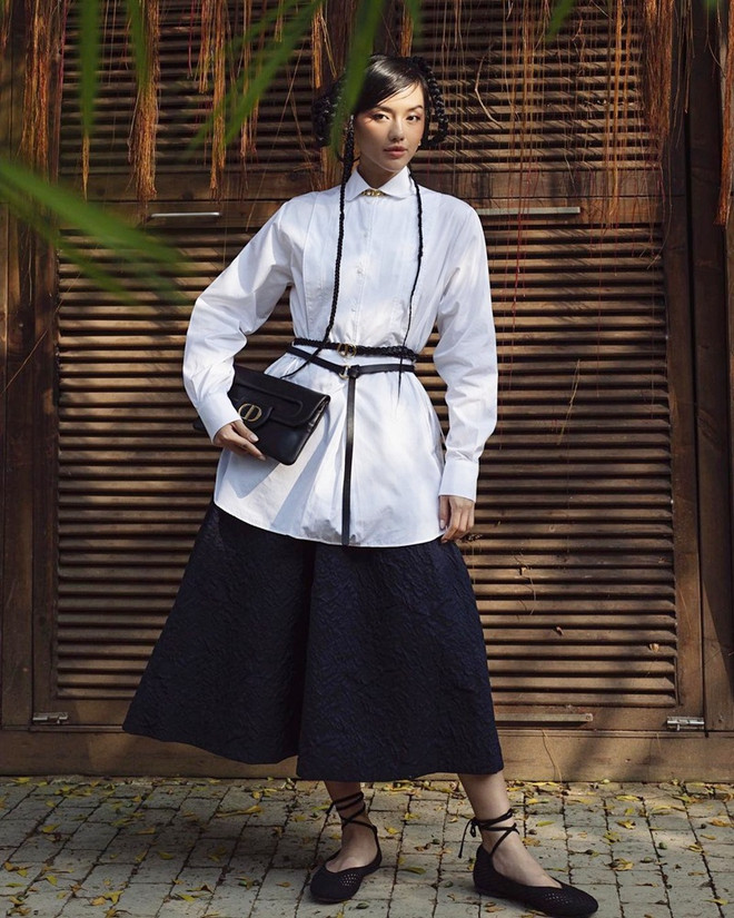 Minh Hằng, Hồ Ngọc Hà diện đồ đen trắng cực sang chảnh ảnh 6