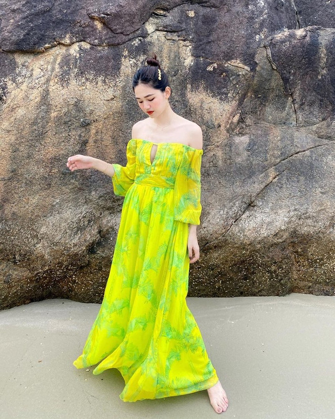 Minh Hằng, Hồ Ngọc Hà diện đồ đen trắng cực sang chảnh ảnh 17