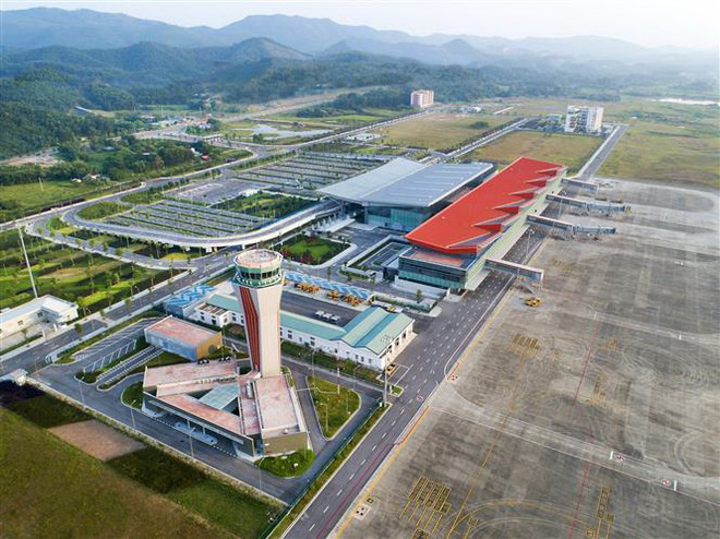 Cảng Hàng không quốc tế Vân Đồn. (Ảnh: TTXVN phát) Khu kinh tế Vân Đồn sẽ có thêm dự án du lịch, dịch vụ mới khởi công ảnh 1