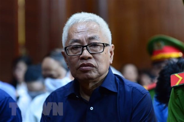 Khởi tố nguyên tổng giám đốc ngân hàng thương mại cổ phần Đông Á ảnh 1