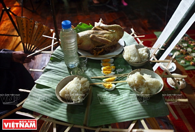 Độc đáo tục đắp bếp mới của đồng bào dân tộc Mường ảnh 8