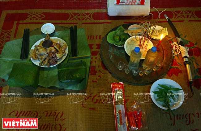 Độc đáo tục đắp bếp mới của đồng bào dân tộc Mường ảnh 7