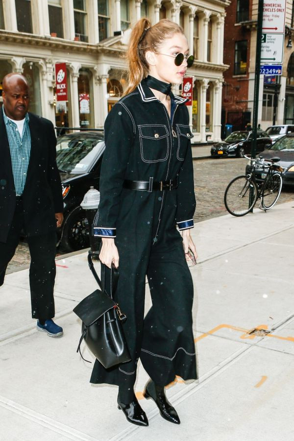 Các mỹ nhân thế giới “rủ nhau” xuống phố diện đồ jean và denim ảnh 3