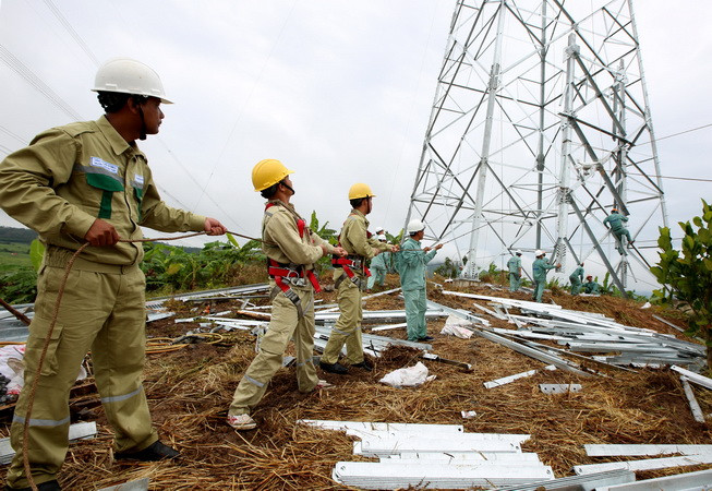 Nhiều giải pháp triển khai dự án đường dây 500kV mạch 3 ảnh 1