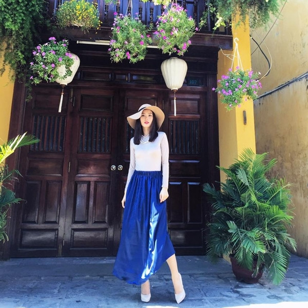 Denim tràn ngập phong cách đường phố của các mỹ nhân Việt ảnh 17