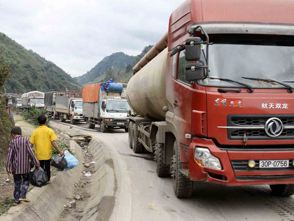 Giao thông trên Quốc lộ 70 qua Yên Bái được khôi phục ảnh 1