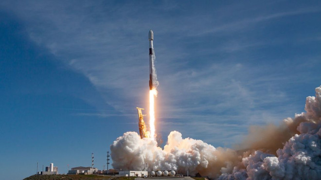 Ảnh minh họa. (Nguồn: SpaceX) Indonesia: Phóng thành công vệ tinh đa chức năng mạnh nhất châu Á ảnh 1