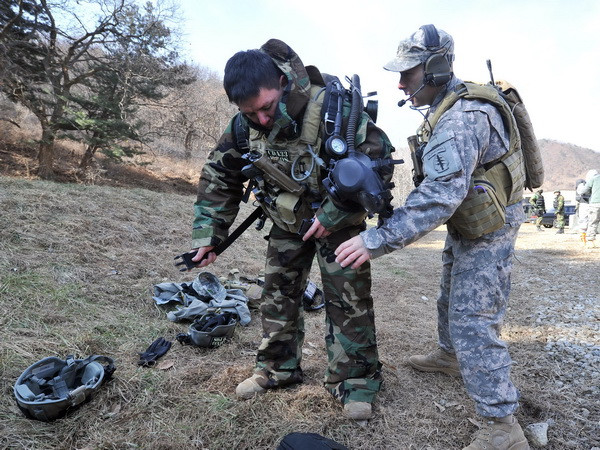 Liên hợp quốc kêu gọi ngăn chặn phổ biến vũ khí hủy diệt ảnh 1