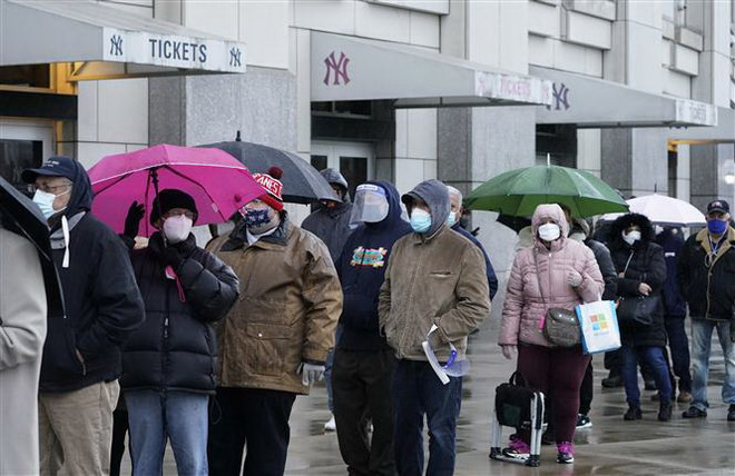 Dịch COVID-19: Mỹ vẫn là quốc gia chịu ảnh hưởng nặng nề nhất ảnh 1