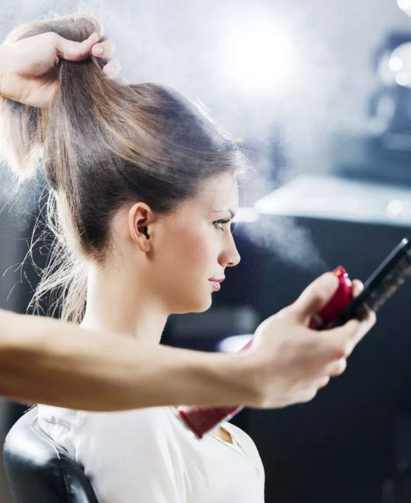 Đừng dại dột để 10 sản phẩm này tiếp xúc với da mặt của bạn ảnh 1