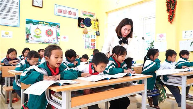 Hành trình “cõng tiếng Anh” đến với những học sinh vùng cao Yên Bái ảnh 1