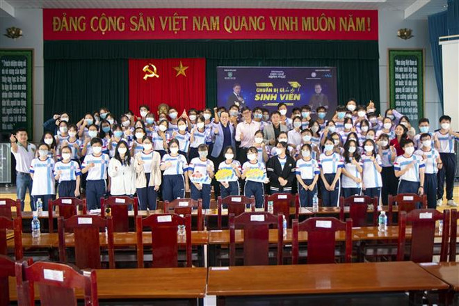 Những người trẻ khởi nghiệp để... hướng nghiệp cho người trẻ ảnh 2