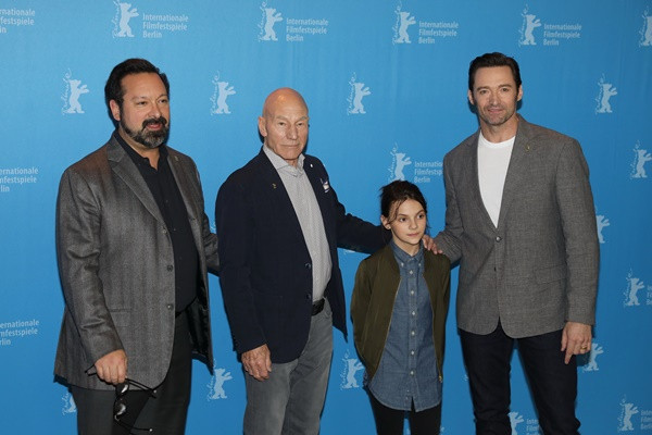 Phim dán nhãn R của người sói Hugh Jackman nhận "mưa" lời khen ảnh 2