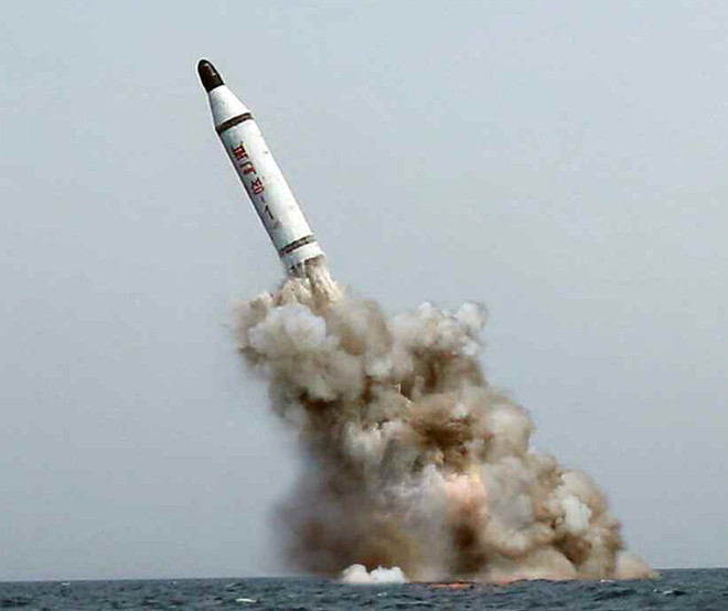 Hàn-Mỹ công bố nguyên tắc đối phó mối đe dọa tên lửa Triều Tiên ảnh 1