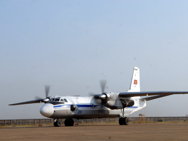 Lập 2 số điện thoại nóng cung cấp thông tin tìm máy bay ảnh 1