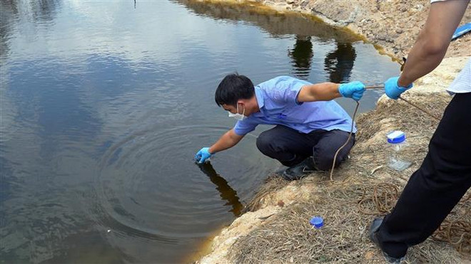 Một công ty chuyên xử lý chất thải sinh hoạt xả thải ra môi trường ảnh 1