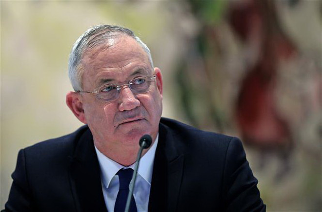 Bộ trưởng Quốc phòng Israel Benny Gantz. (Ảnh: AFP/TTXVN) Israel: Bộ trưởng Quốc phòng Benny Gantz làm Thủ tướng tạm quyền ảnh 1