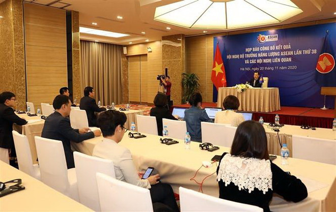 ASEAN 2020: Hướng tới một tương lai năng lượng bền vững ảnh 2