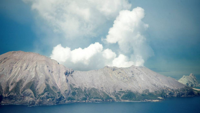 New Zealand: Núi lửa White Island phun trào, một người bị thương nặng ảnh 1