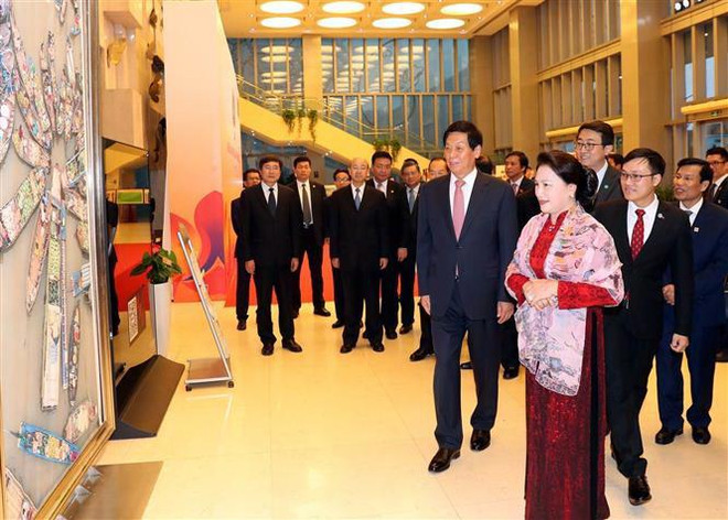 Chủ tịch Quốc hội dự chương trình Nhịp cầu hữu nghị tại Bắc Kinh ảnh 6