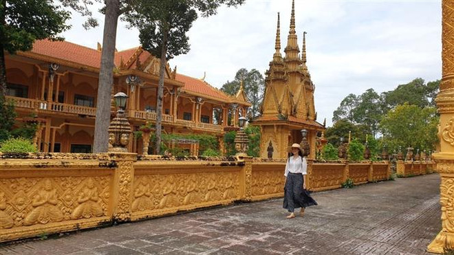 Một số địa điểm du lịch bạn nên check-in khi đến Trà Vinh ảnh 1