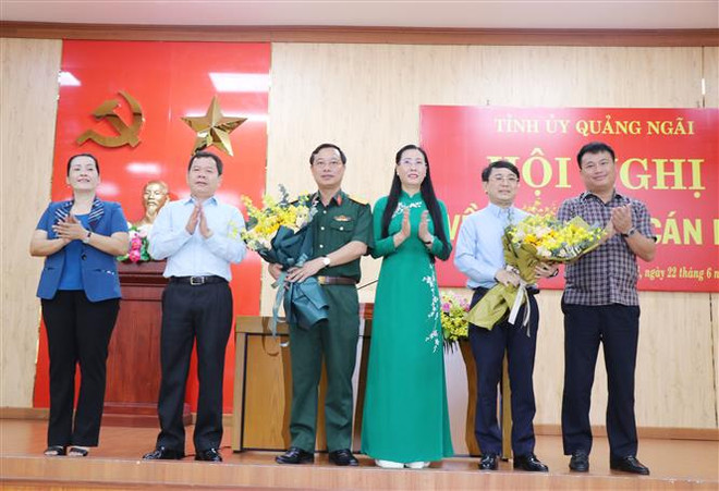 Quảng Ngãi bầu bổ sung 2 Ủy viên Ban Thường vụ Tỉnh ủy ảnh 1