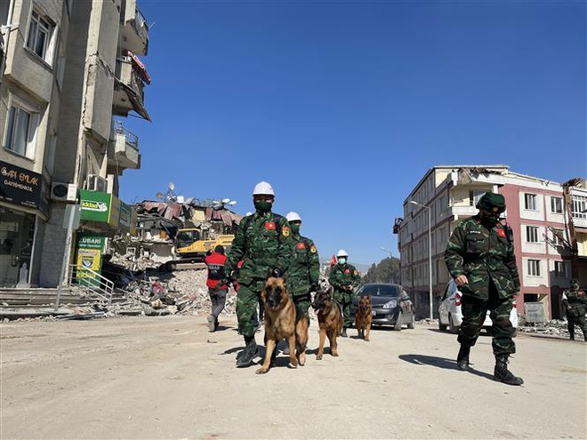 Động đất ở Thổ Nhĩ Kỳ: Những sứ giả nhân đạo mang “quân hàm xanh” ảnh 1