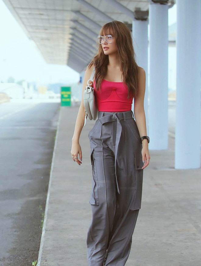 Trang phục matchy-matchy càn quét street style của mỹ nhân Việt ảnh 8