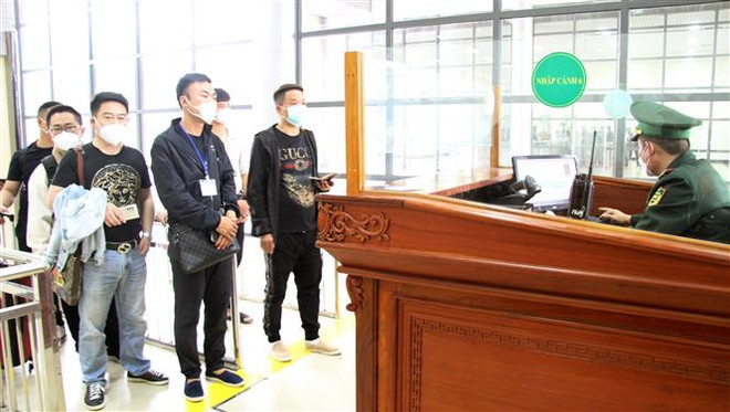 Tín hiệu vui cho sự hồi phục kinh tế của Cửa khẩu quốc tế Móng Cái ảnh 2