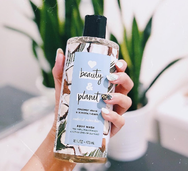 Top 5 chai sữa tắm đáng đầu tư để có một mùa Hè thơm mát ảnh 2