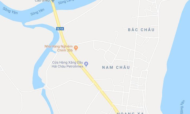 Xe tải bốc cháy dữ dội khi đâm nhau, hai người mắc kẹt tử vong ảnh 2
