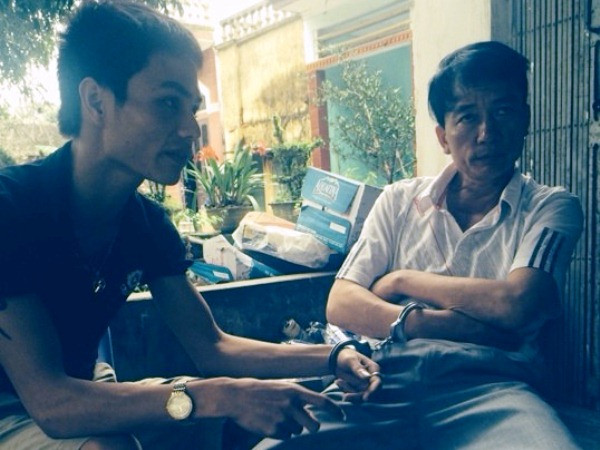 Hà Nội: Hơn 7km rượt đuổi xế hộp chở ma túy tổng hợp ảnh 1