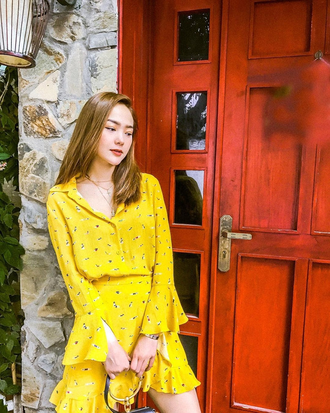 Dàn mỹ nhân Việt “tiễn hè” với loạt trang phục có màu sắc chói chang ảnh 5