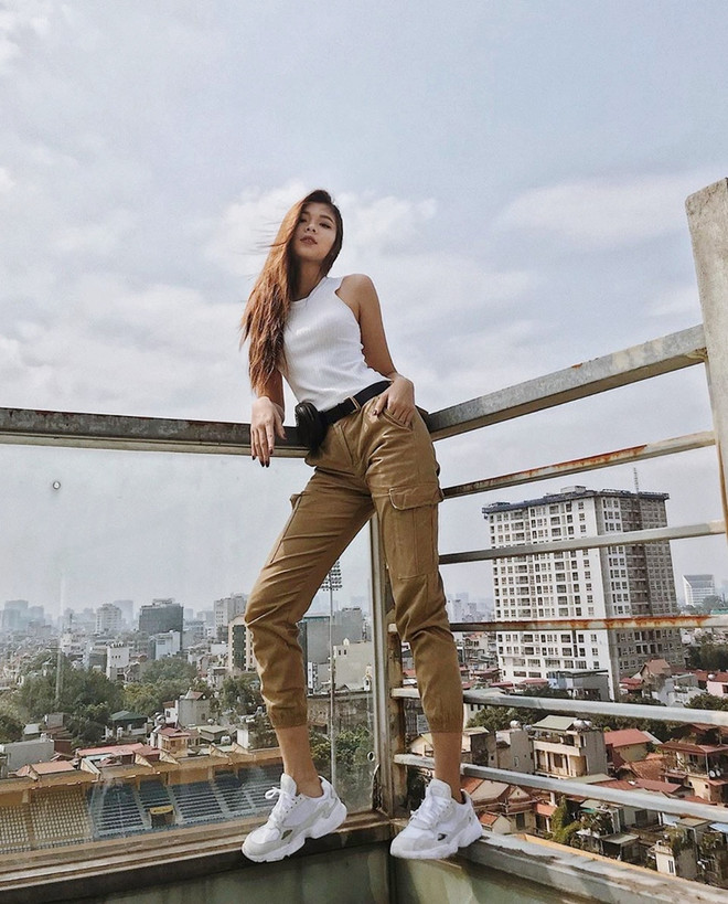 Châu Bùi, Ninh Dương Lan Ngọc đọ street style cùng dàn sao Việt ảnh 12