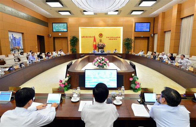 Ủy ban Thường vụ Quốc hội ban hành 6 Nghị quyết về nhân sự ảnh 1