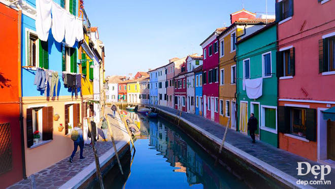 Burano - Hòn đảo bảy sắc cầu vồng rực rỡ trên đất nước Italy ảnh 2